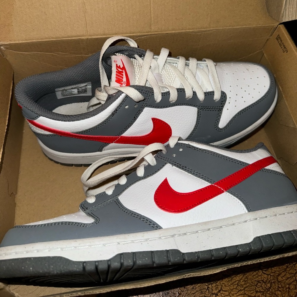 Nike Dunks - Picture 2 of 3